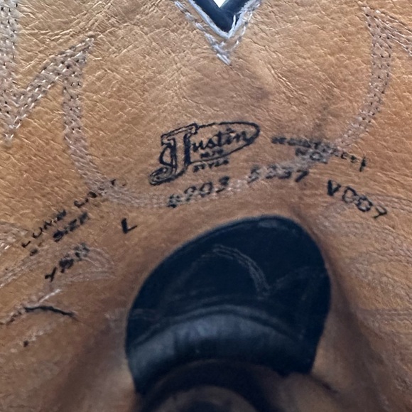 Justin Cowboy Western Boots Women’s Black Leather Boots 9.5 - Picture 2 of 12